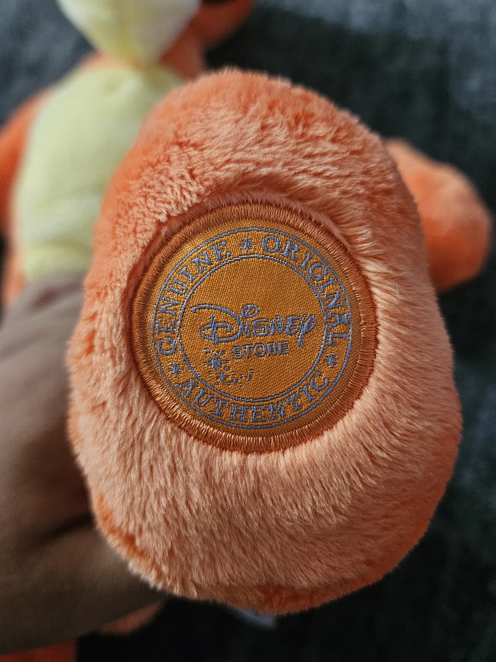 Disney Store Original TIGGER Plush 18inch Authentic Disney Store